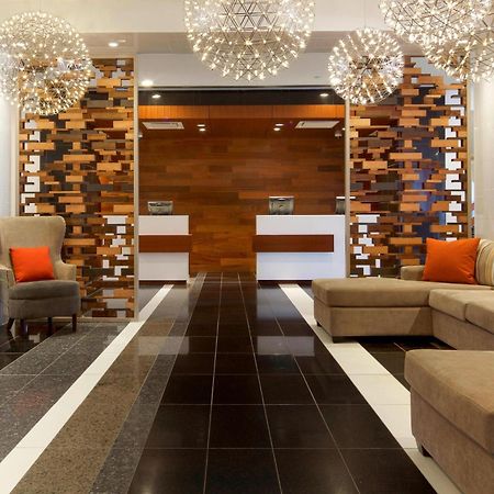 Delta Hotels By Marriott Beausejour Moncton Exterior foto